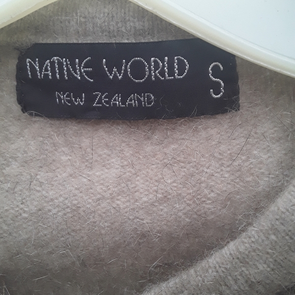 Native World New Zealand Handmade Size Small - Picture 3 of 7